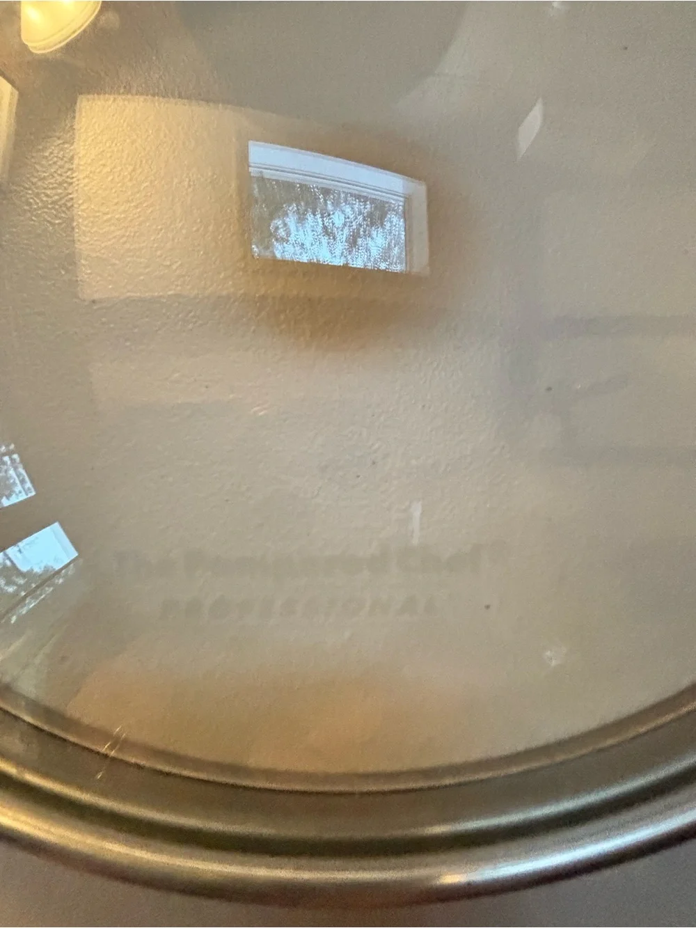The Pampered Chef Replacment Lid 9 inches inside